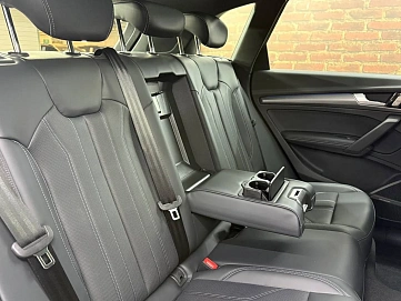 Audi , 2025г., полный привод, робот