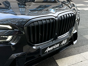 BMW X7, 2023г, полный привод, автомат