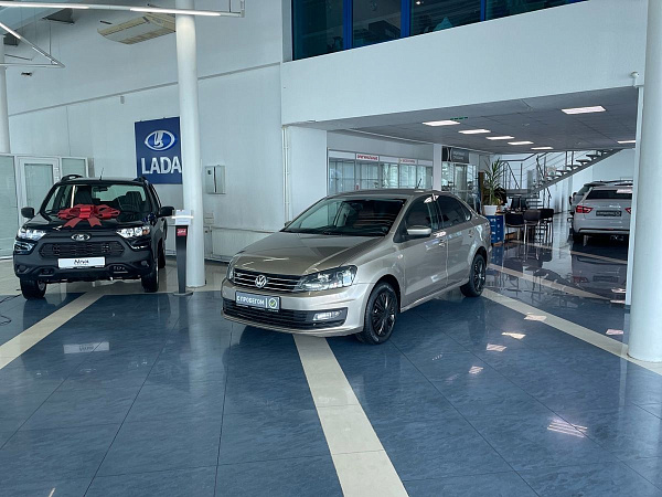 Volkswagen Polo, 2018г., передний привод, автомат