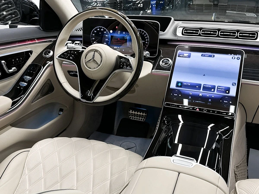 Mercedes-Benz S-Класс, 2023г., полный привод, автомат