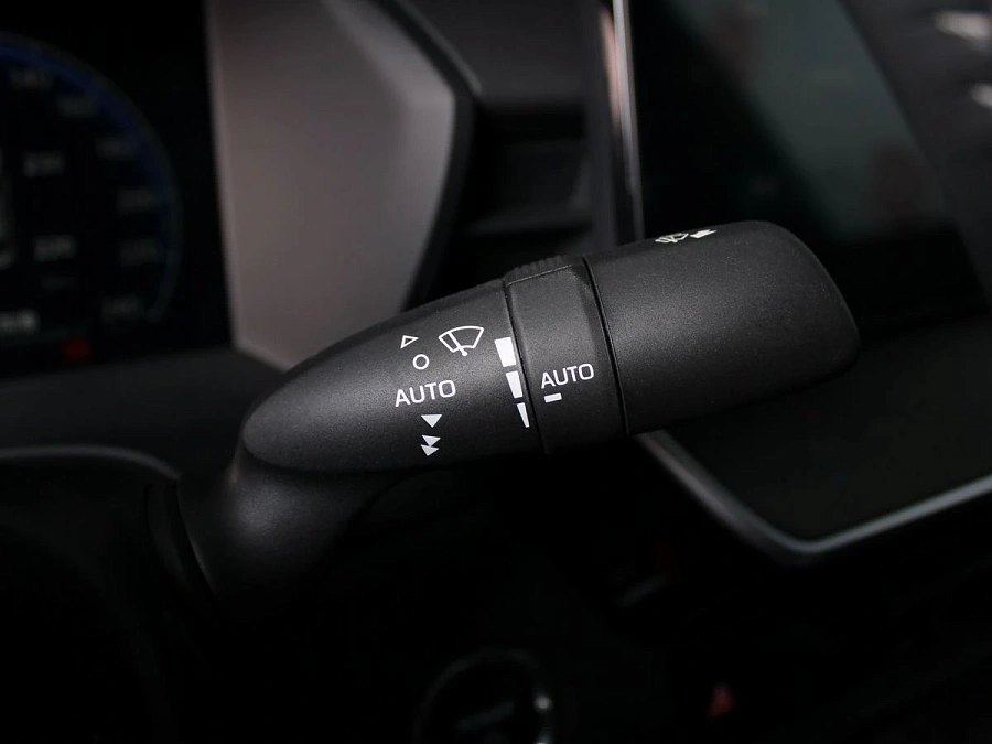 Toyota Camry, 2026г., передний привод, вариатор