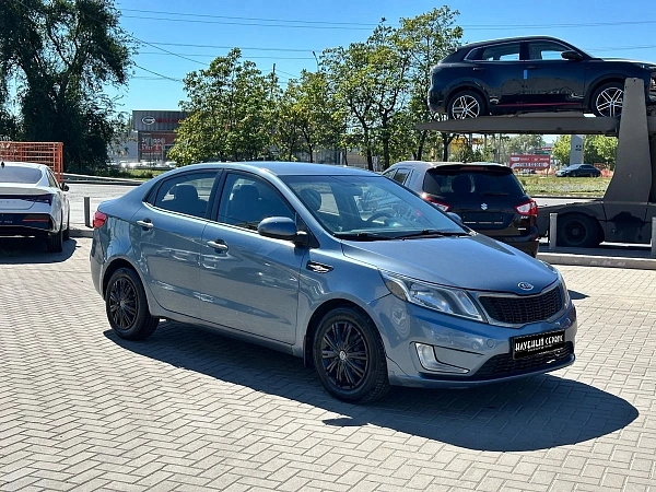 Kia Rio, 2011г., передний привод, автомат