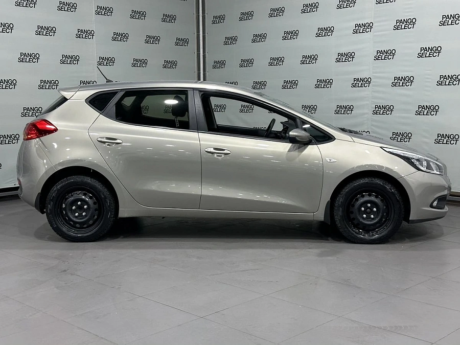 Kia Ceed, 2013г., передний привод, механика