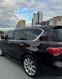 Infiniti QX56, 2010г, полный привод, автомат
