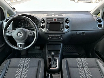 Volkswagen Golf Plus, 2012г, передний привод, робот
