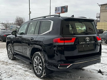 Toyota Land Cruiser, 2024г, полный привод, автомат