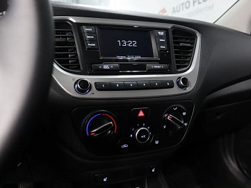 Hyundai Solaris, 2020г, передний привод, автомат