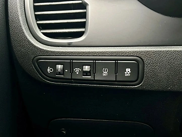 Kia Rio, 2019г, передний привод, автомат