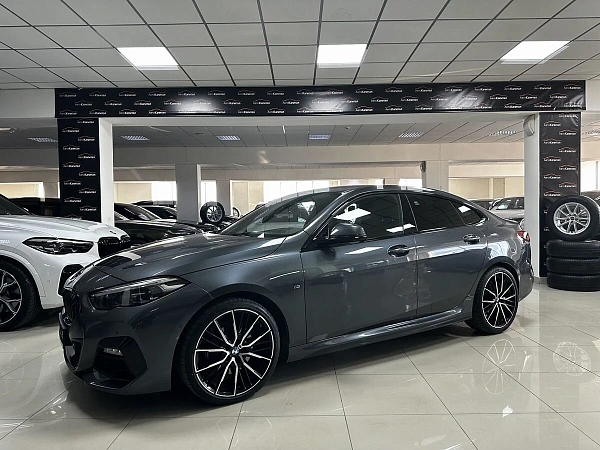 BMW 2 серии, 2021г., передний привод, робот