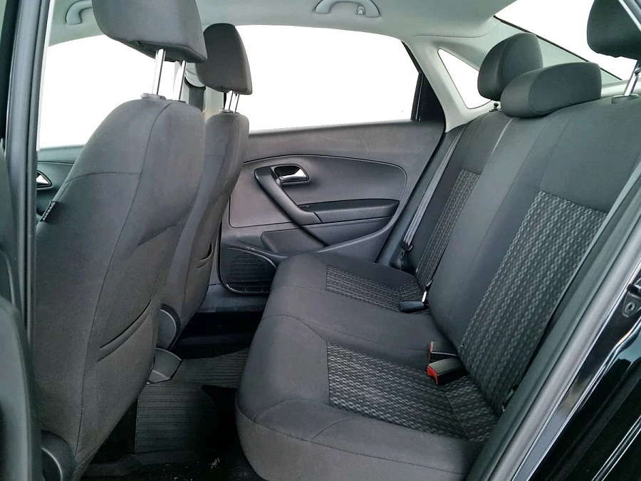 Volkswagen Polo, 2018г., передний привод, механика