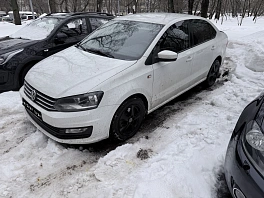 Volkswagen Polo, 2015г, передний привод, автомат