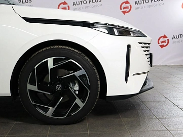 Changan Lamore, 2024г, передний привод, робот