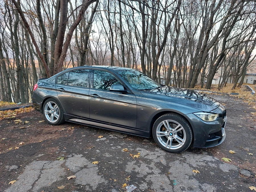 BMW 3 серии, 2018г., полный привод, автомат