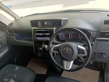 Toyota Tank, 2017г, передний привод, вариатор