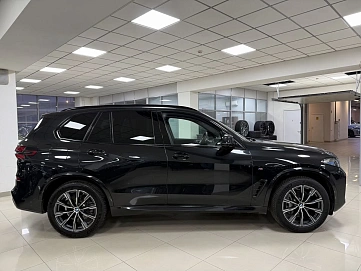 BMW X5, 2024г, полный привод, автомат