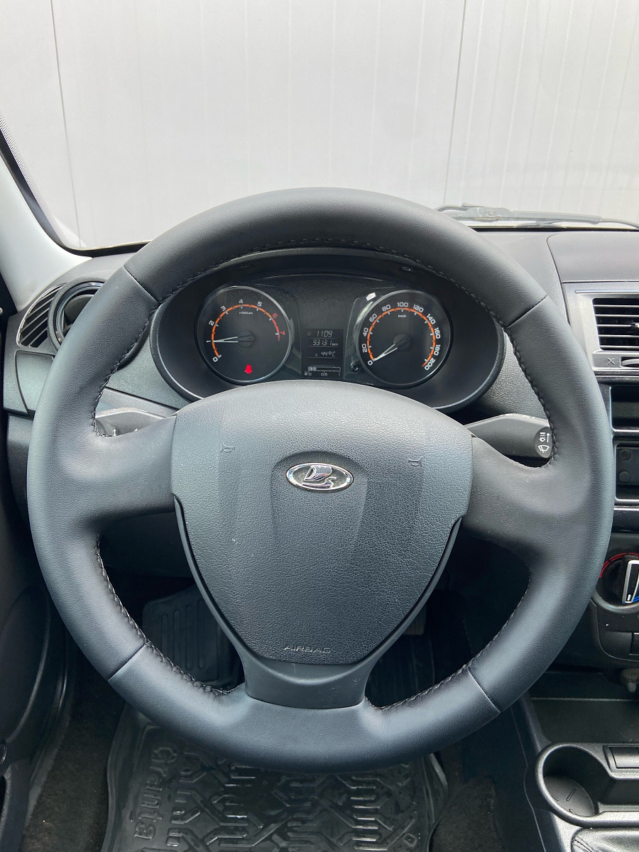 Lada (ВАЗ) Granta, 2020г., передний привод, механика
