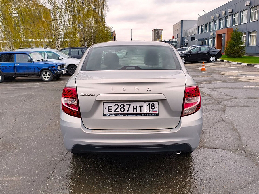 Lada (ВАЗ) Granta, 2022г., передний привод, механика