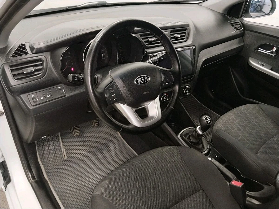 Kia Rio, 2014г., передний привод, механика