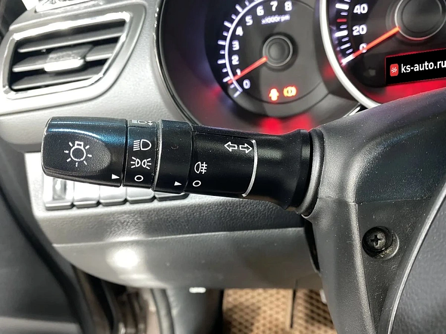 Kia Rio, 2017г., передний привод, механика