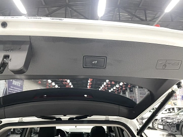 Volkswagen T-Roc, 2022г, полный привод, робот