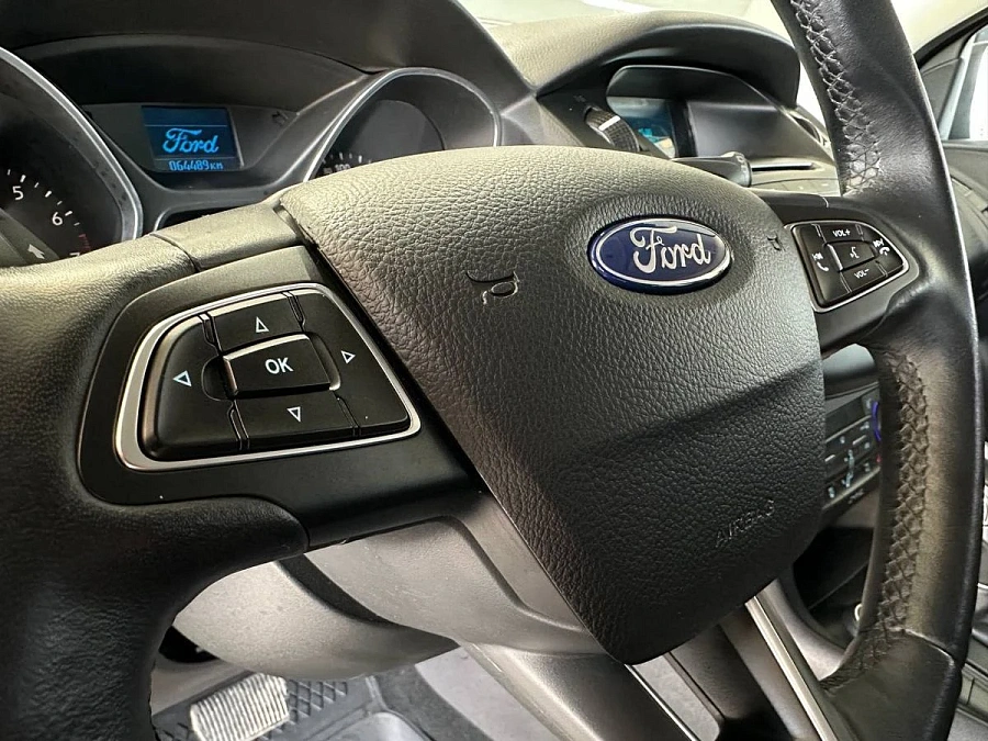 Ford Focus, 2017г., передний привод, робот