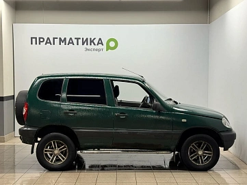 Chevrolet Niva, 2004г, полный привод, механика