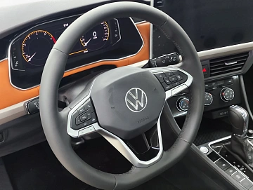 Volkswagen Bora, 2023г, передний привод, робот
