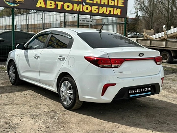 Kia Rio, 2020г, передний привод, автомат