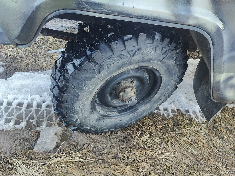 УАЗ 3151, 1996г., полный привод, механика