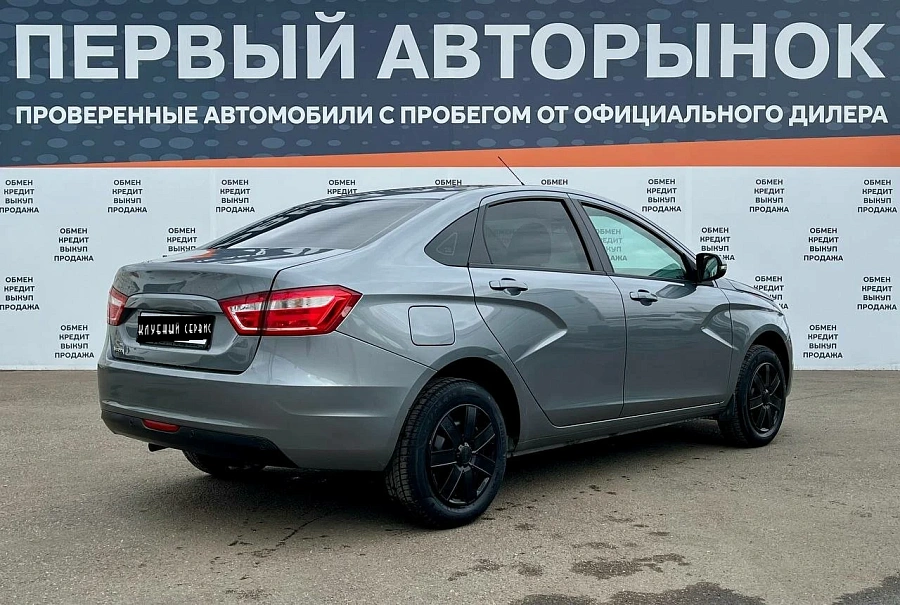 Lada (ВАЗ) Vesta, 2018г., передний привод, механика