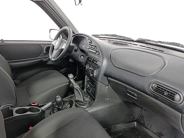 Chevrolet Niva, 2015г, полный привод, механика