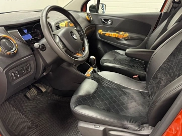 Renault Kaptur, 2018г, передний привод, автомат
