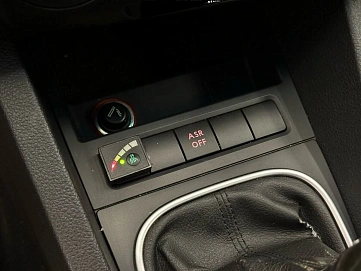 Volkswagen Jetta, 2014г, передний привод, механика
