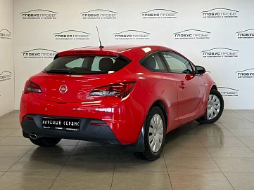 Opel Astra, 2013г, передний привод, автомат