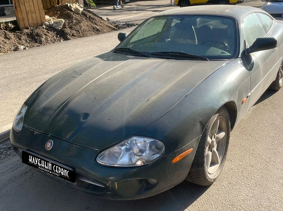 Jaguar XK, 1998г., задний привод, автомат