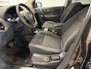 Renault Koleos, 2013г, передний привод, автомат