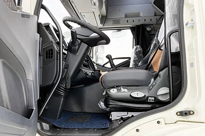 FAW J6 CA4250, 2023г, Механическая