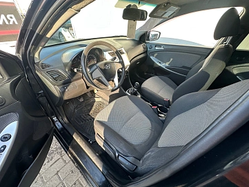 Hyundai Solaris, 2011г, передний привод, механика