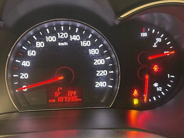 Kia Sorento, 2018г, полный привод, механика