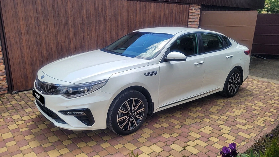 Kia Optima, 2018г., передний привод, автомат