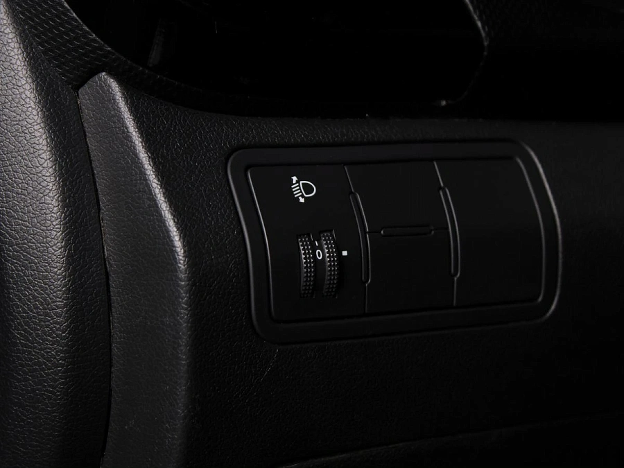 Hyundai Solaris, 2013г., передний привод, механика