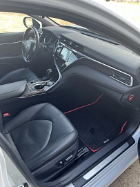 Toyota Camry, 2018г, передний привод, автомат