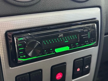 Renault Logan, 2008г, передний привод, механика