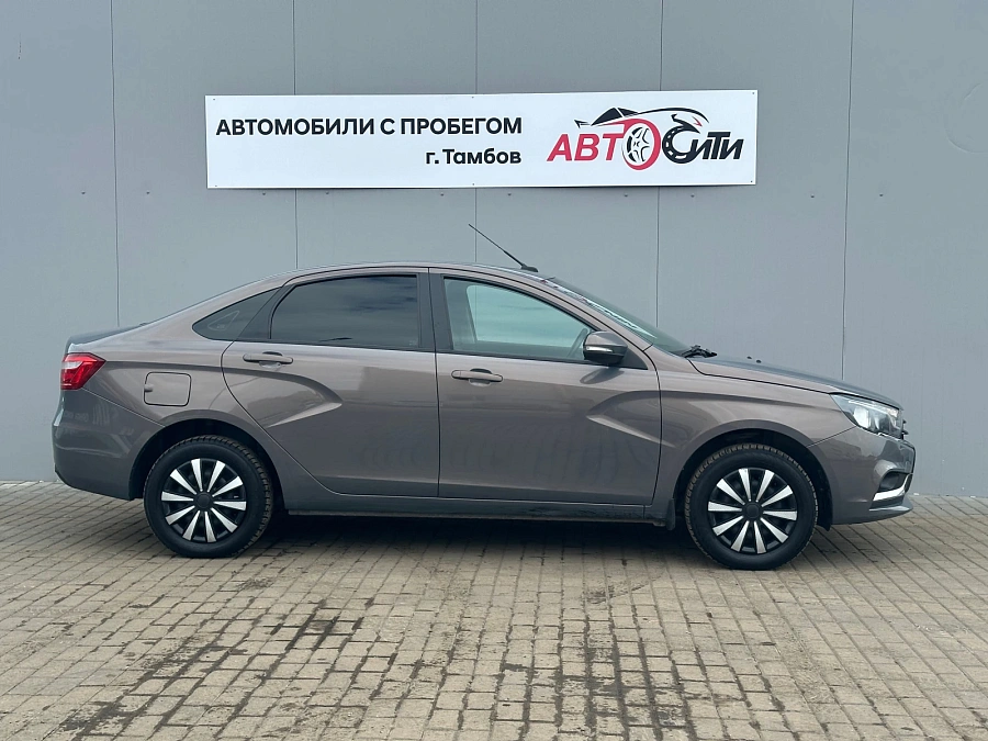 Lada (ВАЗ) Vesta, 2017г., передний привод, механика