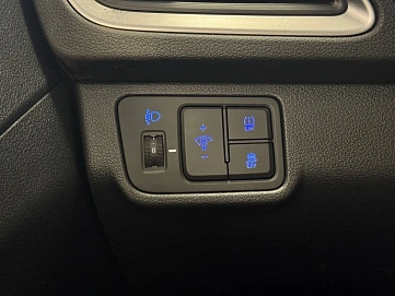 Hyundai Solaris, 2017г, передний привод, механика