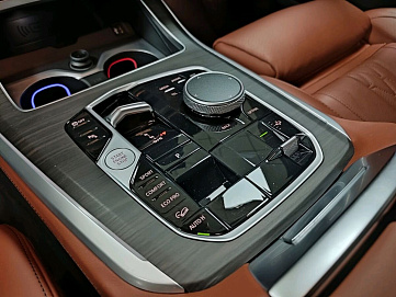 BMW X5, 2024г, полный привод, автомат