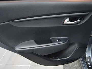 Kia Rio, 2019г, передний привод, автомат