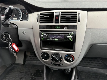 Chevrolet Lacetti, 2010г, передний привод, механика