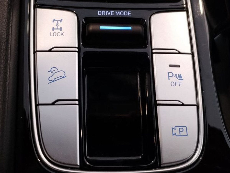 Hyundai , 2021г., передний привод, автомат