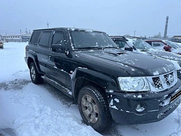 Nissan Patrol, 2004г, полный привод, автомат
